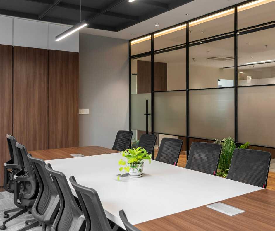 Sala riunioni professionale in business center per eventi e assemblee